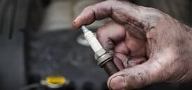 Limpieza de Bujía de Motosierra