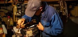 Limpieza de Filtro de Aire de Motosierra